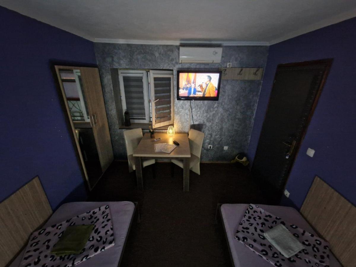 Rooms Vedran Mostar Exterior foto